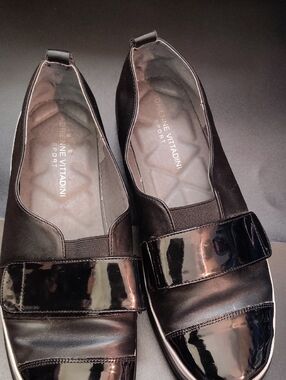 Adrienne Vittadini Sport Women's Black Slip-On Loafers